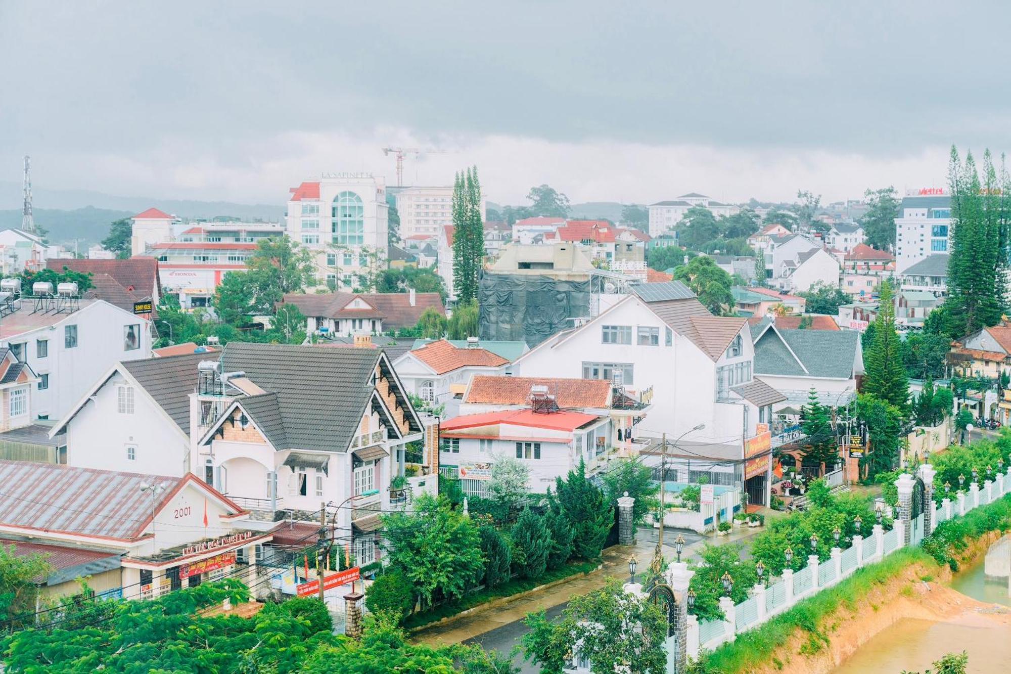 Anh Duc Hotel Da Lat City Exterior foto