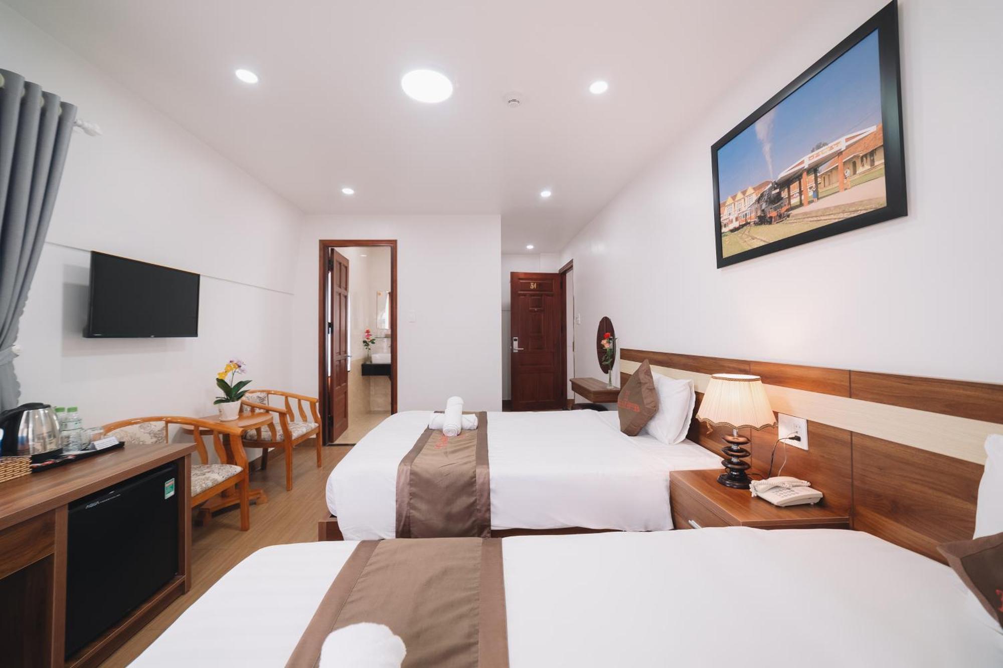 Anh Duc Hotel Da Lat City Exterior foto